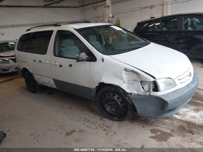 TOYOTA SIENNA 2003