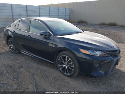 TOYOTA CAMRY 2020