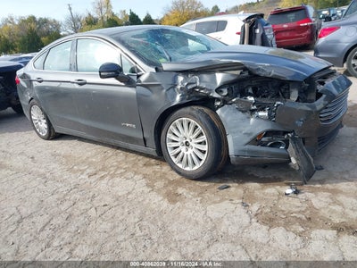 FORD FUSION HYBRID 2015