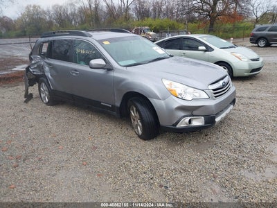 SUBARU OUTBACK 2010