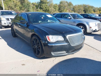 CHRYSLER 300 2013