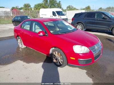 VOLKSWAGEN JETTA 2010