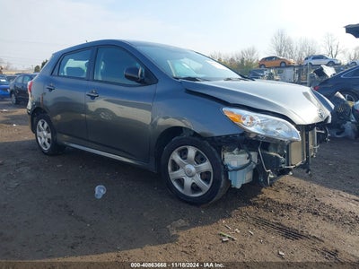 TOYOTA MATRIX 2010