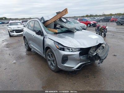 FORD ESCAPE 2023