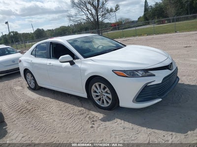 TOYOTA CAMRY 2024