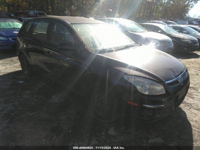 HYUNDAI ELANTRA TOURING 2012