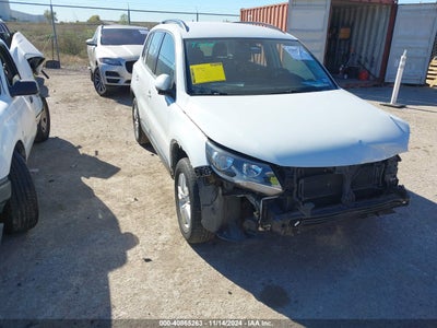 VOLKSWAGEN TIGUAN 2016