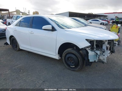 TOYOTA CAMRY 2014