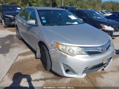 TOYOTA CAMRY 2012