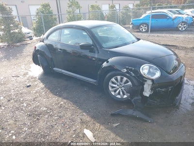 VOLKSWAGEN BEETLE 2015
