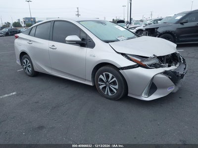 TOYOTA PRIUS PRIME 2019