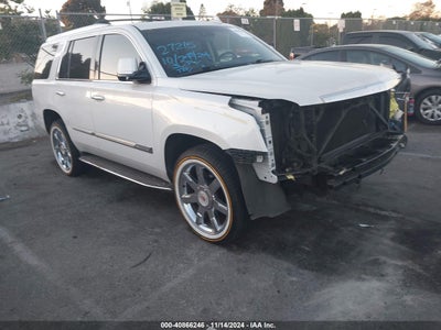 CADILLAC ESCALADE 2016