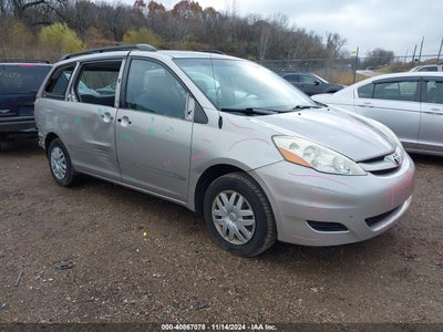 TOYOTA SIENNA 2006