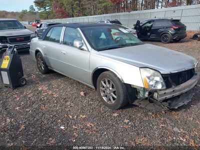 CADILLAC DTS 2011