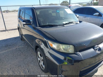 SCION XB 2012