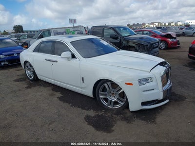ROLLS-ROYCE GHOST 2015