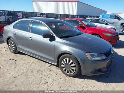 VOLKSWAGEN JETTA 2014