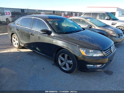 VOLKSWAGEN PASSAT 2015
