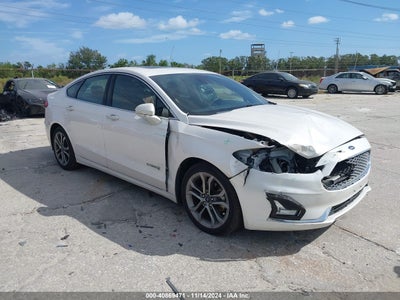 FORD FUSION HYBRID 2019