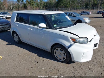 SCION XB 2013
