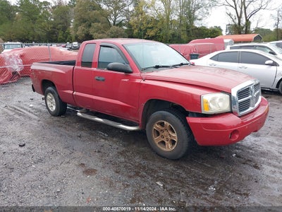 DODGE DAKOTA 2006