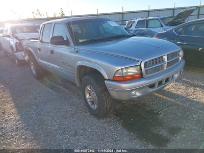 DODGE DAKOTA 2002