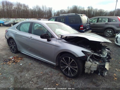 TOYOTA CAMRY 2020