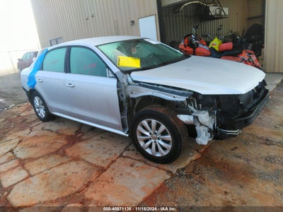 VOLKSWAGEN PASSAT 2015
