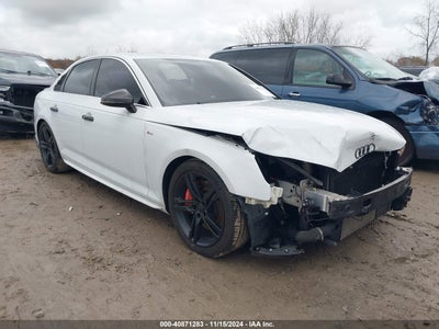 AUDI A4 2017