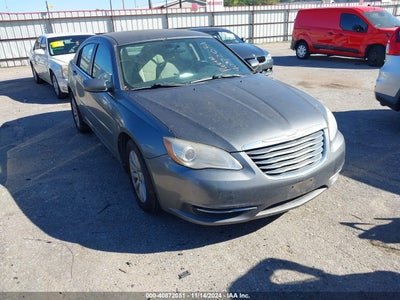 CHRYSLER 200 2012