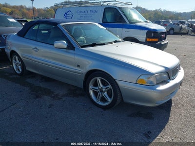 VOLVO C70 2001