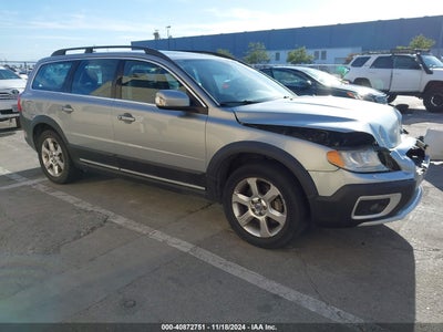 VOLVO XC70 2010