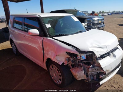SCION XB 2015