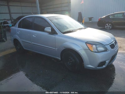 KIA RIO 2010