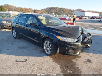 FORD FUSION HYBRID 2019