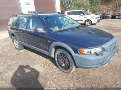 VOLVO XC70 2004