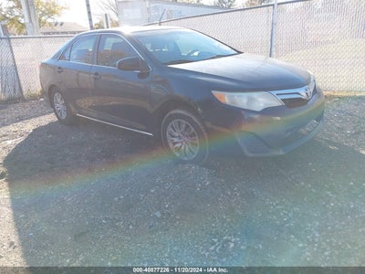 TOYOTA CAMRY 2012
