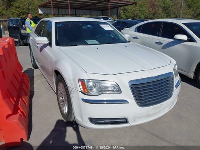 CHRYSLER 300 2013