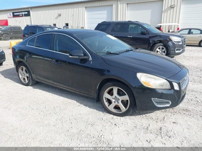 VOLVO S60 2012