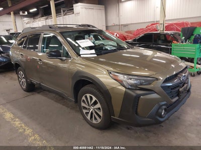 SUBARU OUTBACK 2024