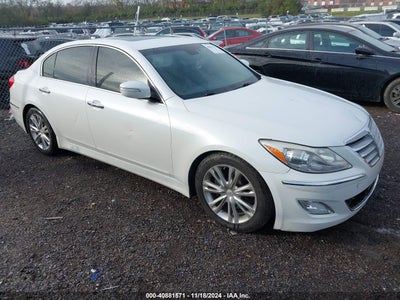 HYUNDAI GENESIS 2012