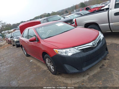 TOYOTA CAMRY 2012