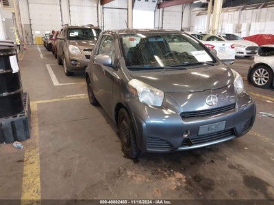 SCION IQ 2012