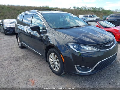 CHRYSLER PACIFICA 2019