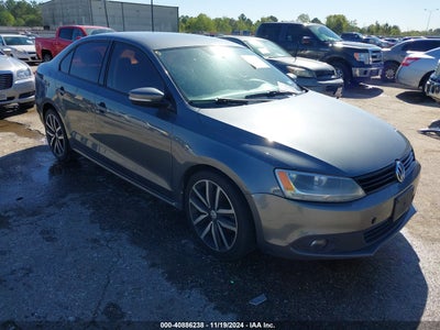 VOLKSWAGEN JETTA 2011