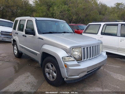 JEEP LIBERTY 2012