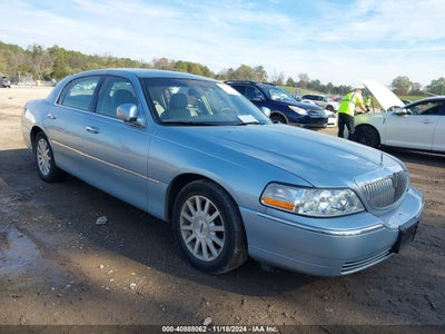 LINCOLN TOWN CAR 2007