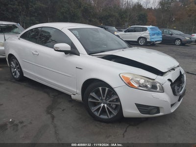 VOLVO C70 2011