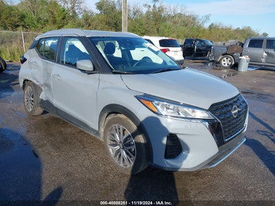 NISSAN KICKS 2023