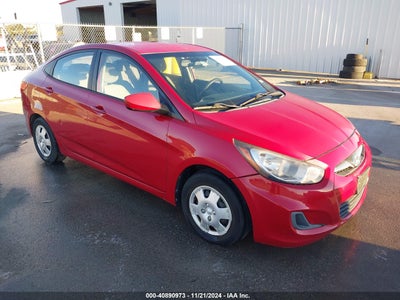 HYUNDAI ACCENT 2013